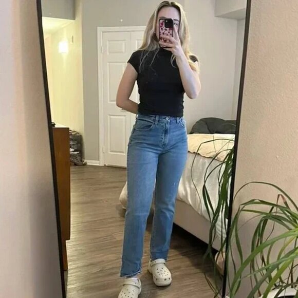 Abercrombie Curve Love Skinny High Rise Jeans - Picture 1 of 7